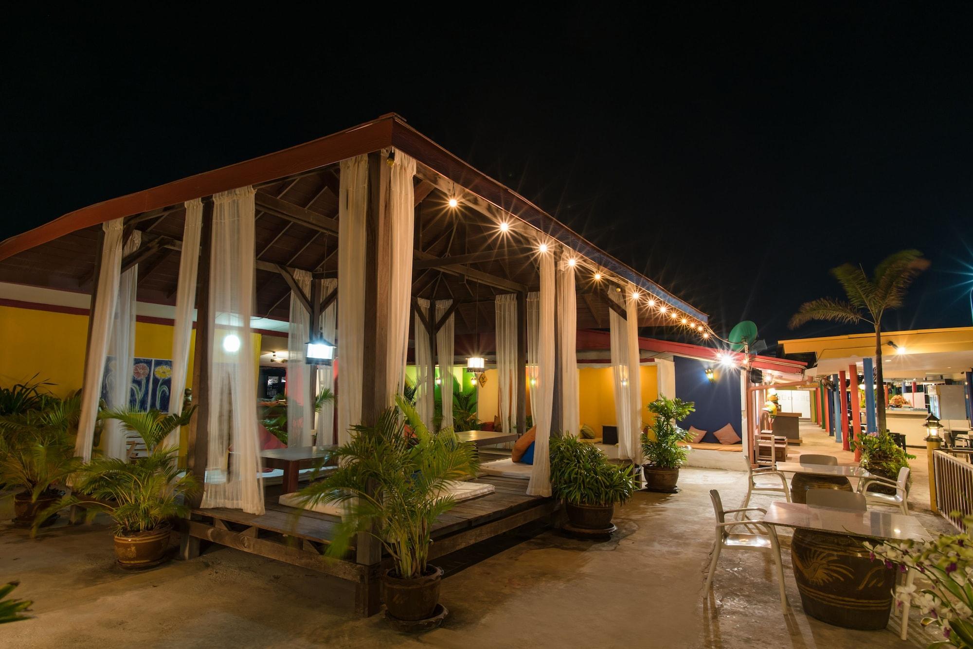 Lareena Resort Koh Larn Pattaya Exterior photo